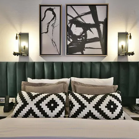 Life (adults Only) Hotel