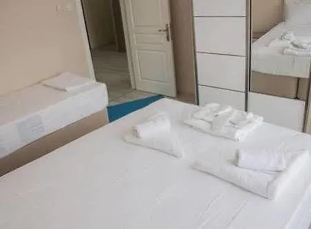 Bed & Breakfast Anova Pera *