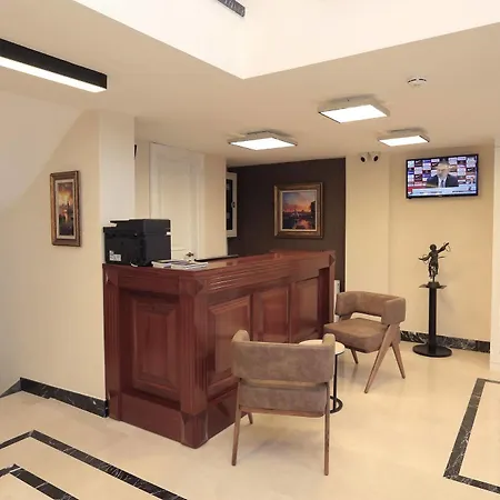 Art Nouveau Pera 2*