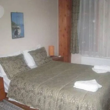 Hotel Theodian