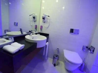 Express Istanbul-altunizade By Ihg Hotel 3*