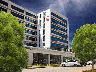 Nearport Hotel