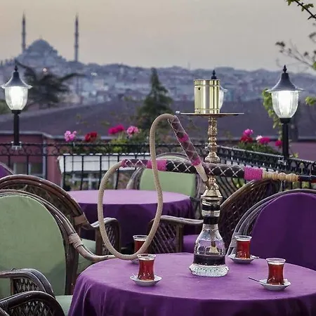 Beyaz Kosk Hotel 2*