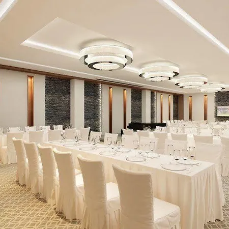 Otel Mac Vazo Kule