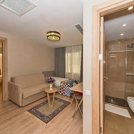 Aybar & 4* Istanbulská provincie
