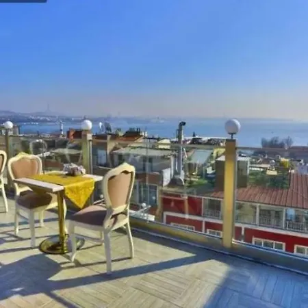 Hotel Nayla Palace 2*