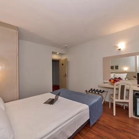 Febor Park Levent Hotel Istanbul