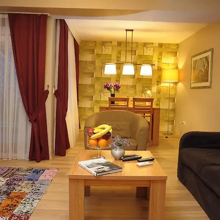 Three Apples Taksim Апарт-отель 3*