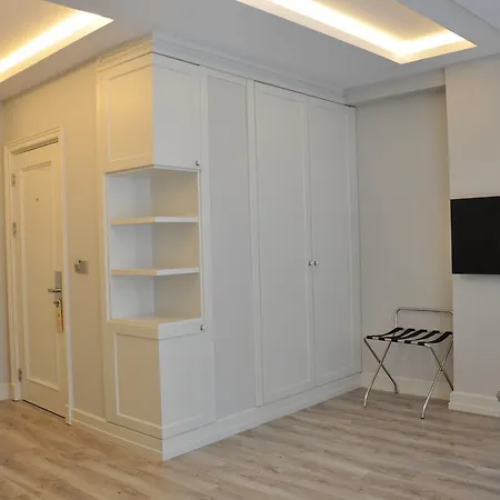 Centrum Hotel 2*
