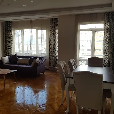 Hotel Marriott Sisli 5*