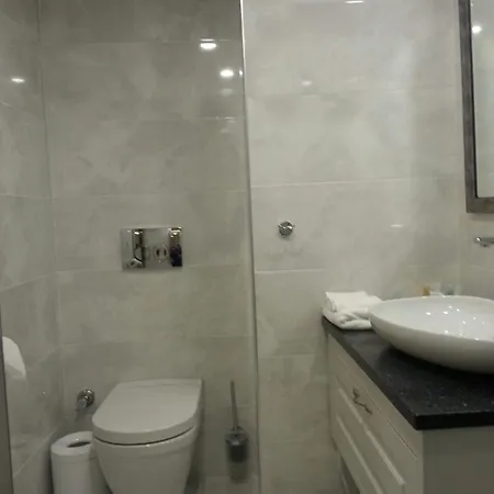 Perla Galata Hotel 3*