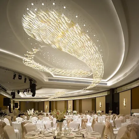 Hotel Wyndham Grand Europe 5*