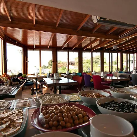 Hotel Mevlana 4*