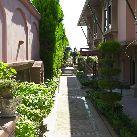 Sultanahmet Palace מלון 4*