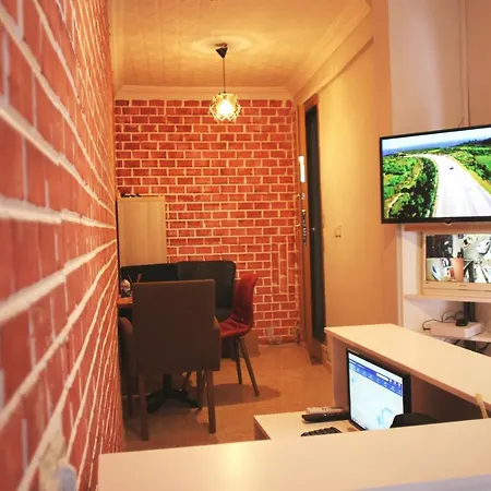 Yamac Suites *