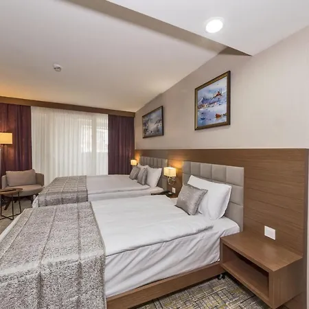 Hotel Land Park 4*