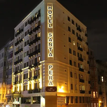 Santa Pera 2*