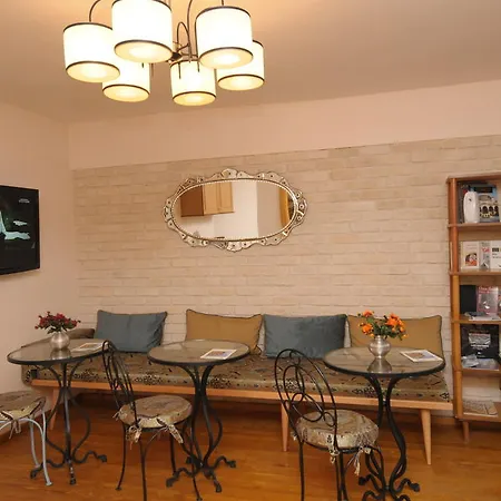 Three Apples Taksim Апарт-отель Стамбул