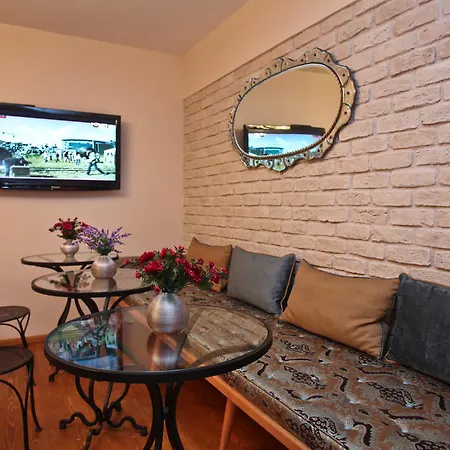 Three Apples Taksim Hotel apartamentowy Stambuł