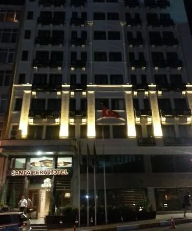 Santa Pera Otel 2*