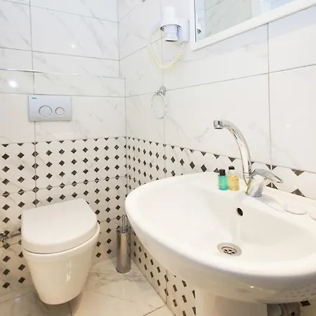 Aparthotel Aya Sergios
