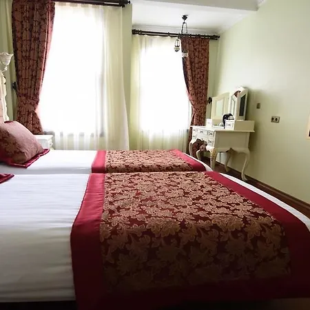 Sphendon Отель 3*