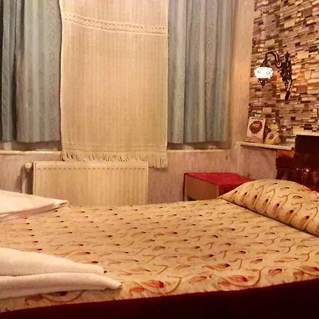 Dos Hermanos Hotel 2*