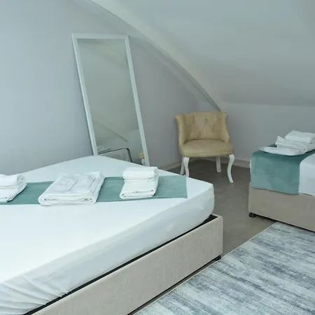 Hotel Nar Palace 3*