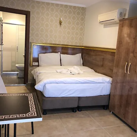 ريال لايف