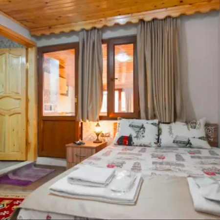 Hotel Balat 3*