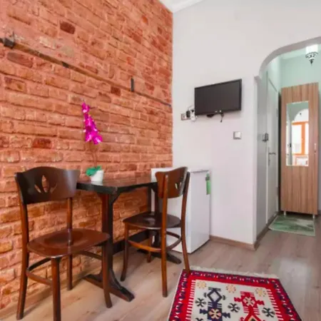 Balat Hotel