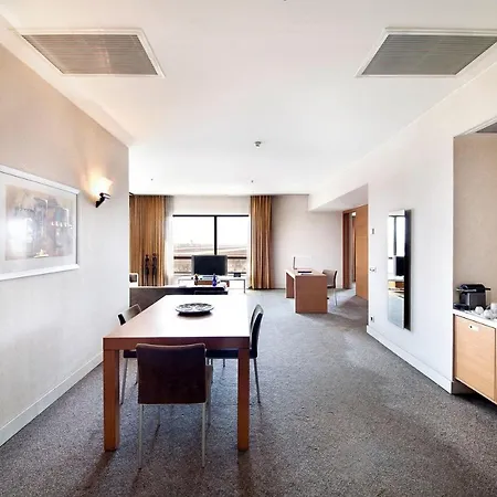 Hotel Bh Conference & Airport 5*