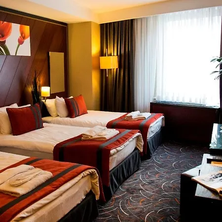 Tan - Special Category 4* Estambul