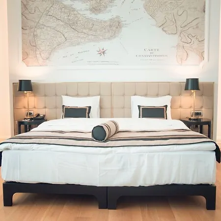 Lush Taksim - Special Category Istambul