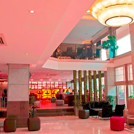 Kent Hotel 4*