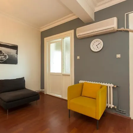 Apartment Siraselviler Caddesi Istanbul