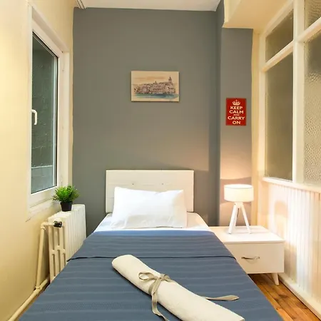 Apartment Siraselviler Caddesi Istanbul