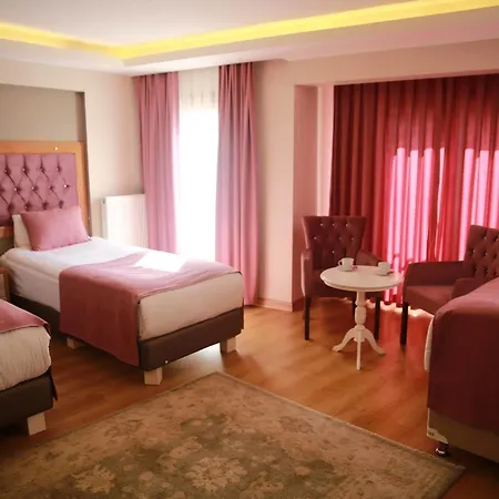 Hotel Black Pearl 3*