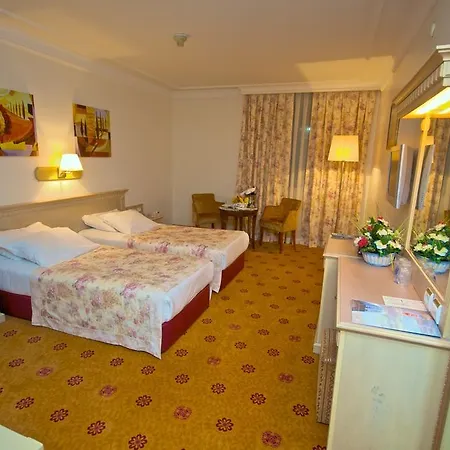 Otel Grand Medya