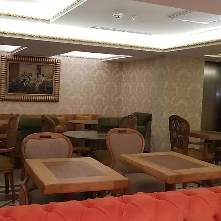 Grand Marcello Hotel