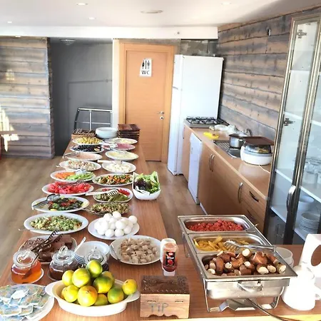Alf Istanbul