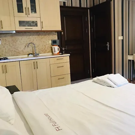 Full House Boutique Aparthotel Istanbul