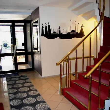 Esra Sultan Petrol Hotel Istanbul