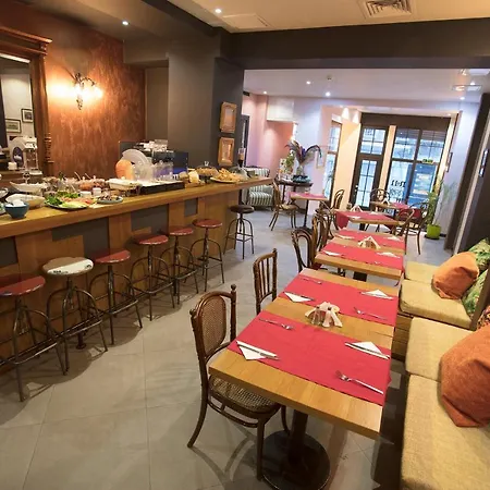 Aparthotel No11 &