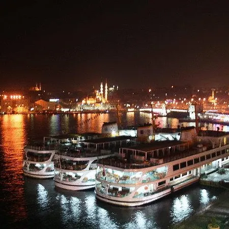 Hotel Esra Sultan Petrol