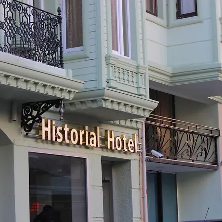 Historial Hotel 3*