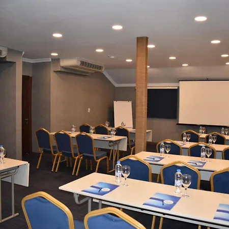 Rhiss Bostanci Hotel 3*