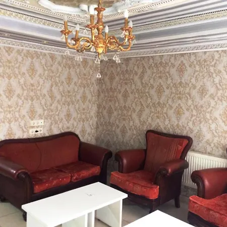 Hotel Cannady