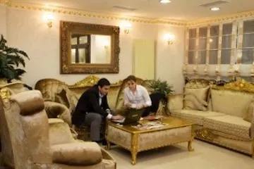 Hotel White House