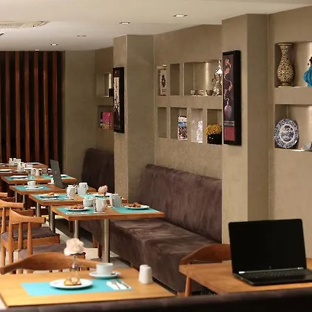 Park By Clover 3* İstanbul